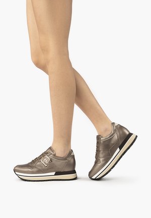 Matalavartiset tennarit - bronze