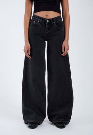 RHUE - Wide Leg - retro black