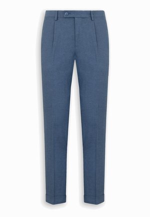 Pantaloni da uomo su misura blu con pieghe frontali, chiusura con bottone, passanti per cintura e orli risvoltati.