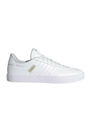 - Sneakersy niskie