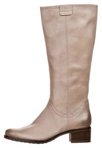 Kožená bota béžové barvy do výšky kolen s kulatou špičkou, prošitými detaily a nízkým blokovým podpatkem. Hladká textura a minimalistický design.