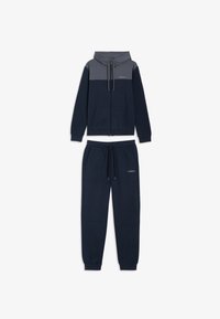 Seleccionado, anthracite