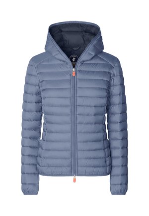 Veste matelassée à capuche bleu clair avec fermeture éclair devant et poignets élastiques, présentée sur fond blanc.