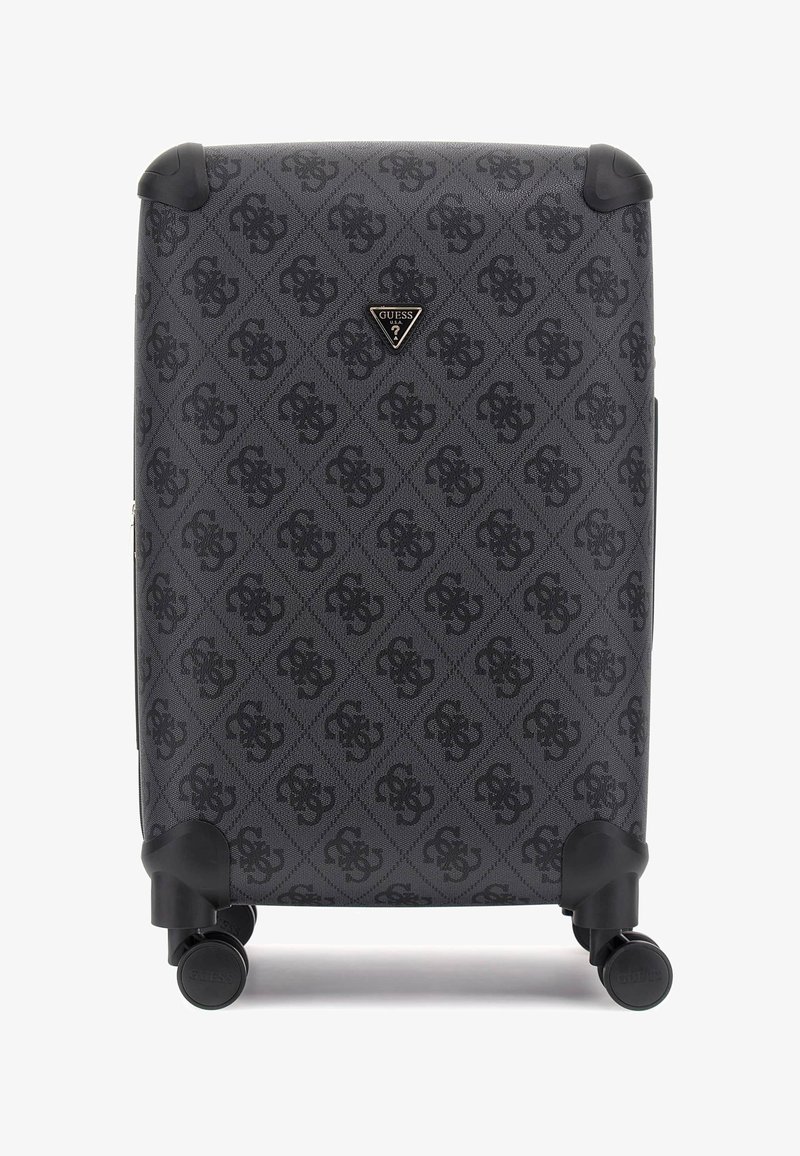 Valigia rigida nera con motivo logato in rilievo, quattro ruote, angoli rinforzati e una placca con il logo sul davanti. Superficie texturizzata.
