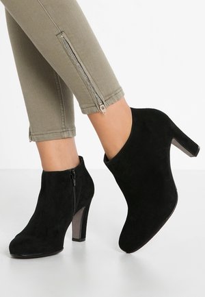 Enkelkaarsjes - black