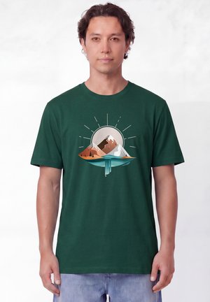 watapparel, SUNRISE & LAKE UNISEX - Print T-shirt - glazed green