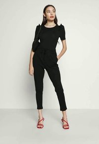 ONLY Petite ONLPOPTRASH EASY - Calças - black