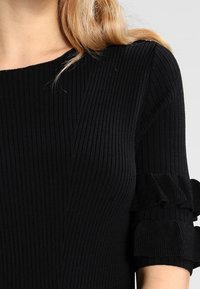 Tiger of Sweden Jeans Abito in maglia - black