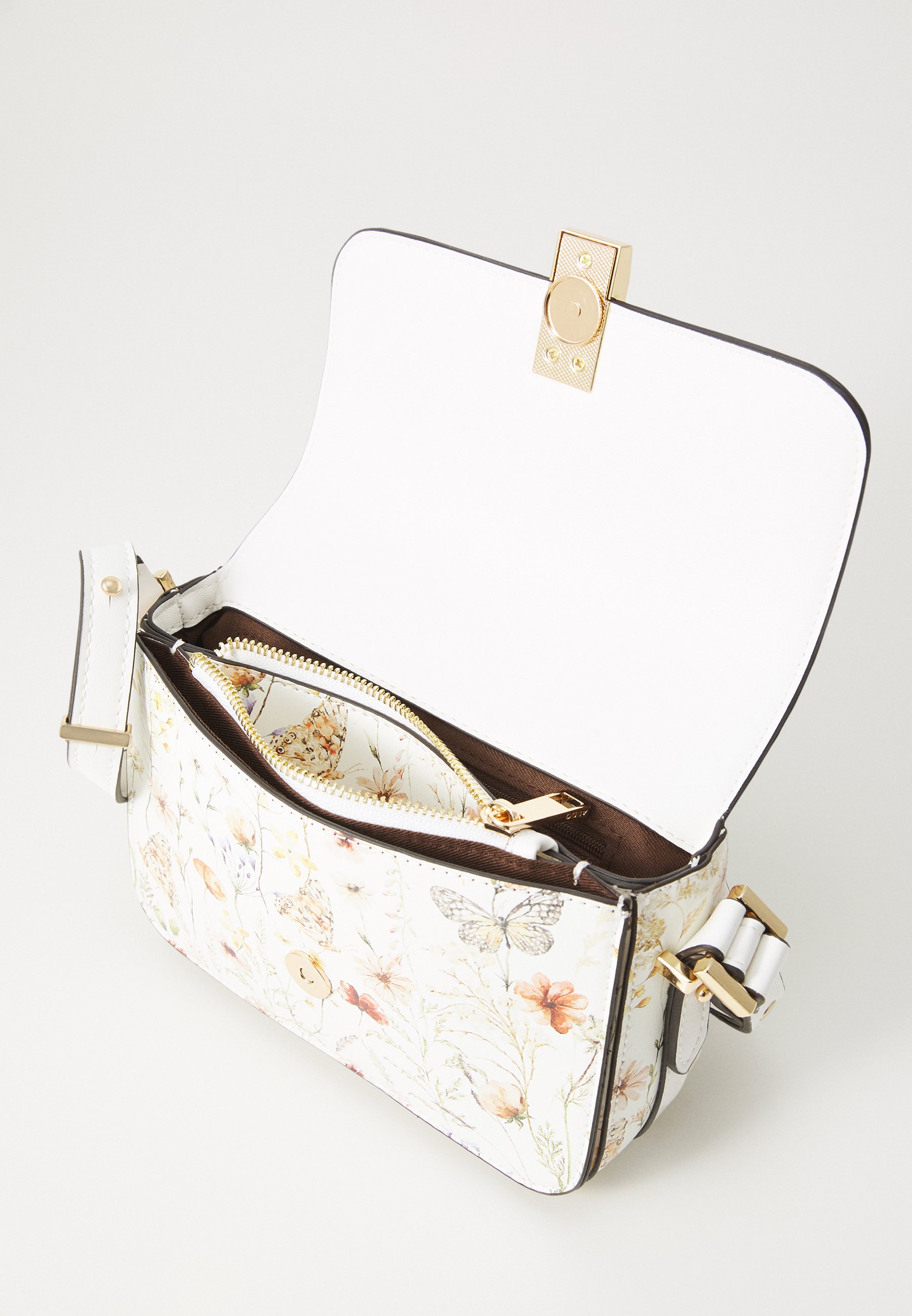 【ALDO アルド】ETEINI ショルダーバッグ ハンドバッグ ALDO Eteini, Black: Handbags: Amazon.com