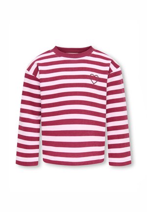 Chemise à manches longues rayée rose et rouge foncé avec un petit contour de cœur sur la partie gauche de la poitrine.