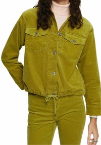 edc by Esprit Chaqueta fina - green
