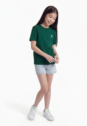 adidas Originals TEE JUNIOR UNISEX - Tricou basic - green