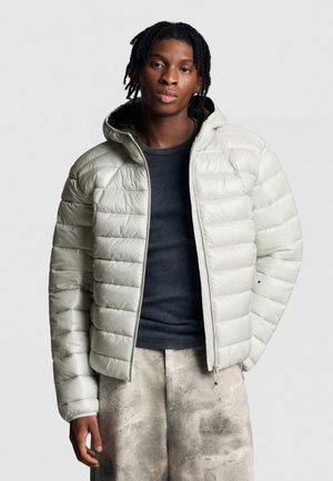 Bershka, ULTRALIGHT - PUFFER JACKET - Winterjas - stone
