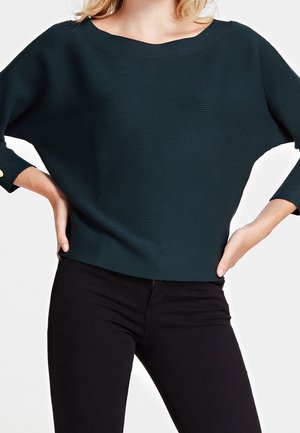 Sweter