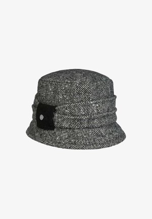 Grau-schwarzer Bucket Hat mit Fischgrätmuster, kleinen silbernen Pailletten und einem schwarzen Stofffleck mit einem runden Metallknopf.
