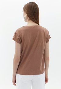 OXXO T-shirt basic