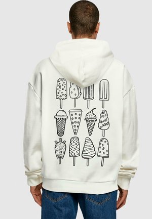 Cremefarvet hoodie med et grafisk motiv af forskellige isdesserter i sort kontur på ryggen. Casual design med en afslappet pasform.