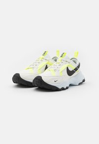 Nike Sportswear Sneakers basse - white