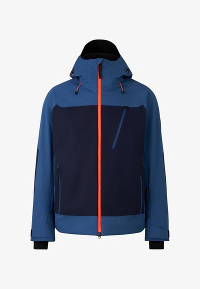 Blau und marineblauer wasserdichter Mantel mit verstellbarem Kapuze, kontrastierendem orangefarbenem Reißverschluss, Seitentaschen und einer Reißverschlusstasche auf der Brust.