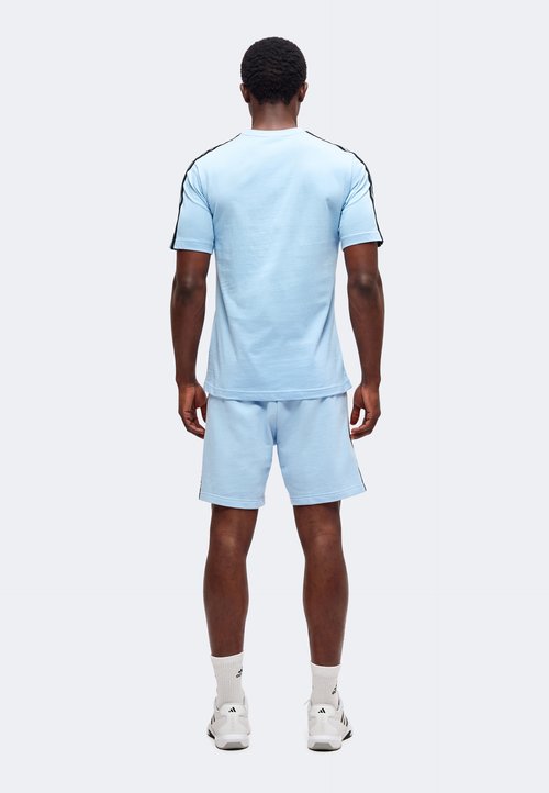adidas ESSENTIALS 3 STRIPES SHORTS - Sports shorts - clear sky/black — photo 3