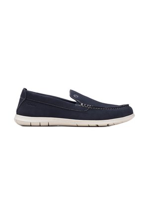 Mocassino slip-on blu navy con cuciture bianche, suola in gomma bianca flessibile e logo del marchio discreto sul lato e sulla parte superiore.