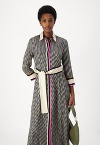 open lace back dress BONJOUR DIARY ROMANTIC TUNIC DRESS / PINK SUSHI