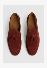 Unausgewählt, maroon red