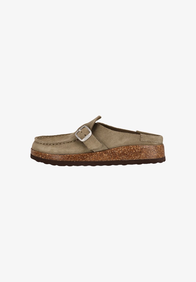 Suedebeige mule med rund tå og spænde detaljer. Kork mellemsål og struktureret brun gummisål. Casual slip-on design.