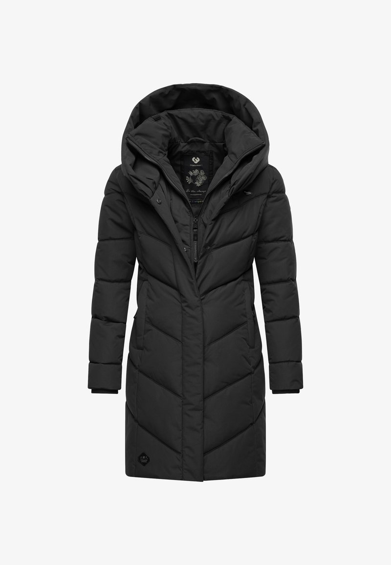 Juoda pūkinė striukė su gaubtu, ilgo dizaino, su chevroninėmis siūlėmis, užtrauktuku uždarymu ir diskretiškų kišenių detalėmis. Lygi, izoliuota medžiaga.