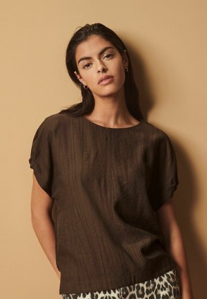 Next GATHERED SHORT SLEEVE TEXTURED BOXY  PETITE - Blus - chocolate brown
