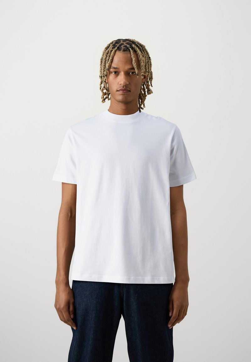 Selected Homme - SLHRELAXCOLMAN O-NECK  - T-paita - bright white, Suurenna