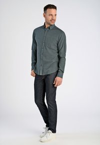 Jack's Sportswear MÉLANGE BRUSHED  - Vapaa-ajan kauluspaita - dusty green mel