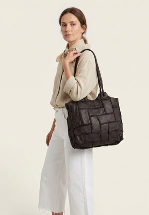 VENEZIA, HANDBAG - Shopping Bag - dark brown