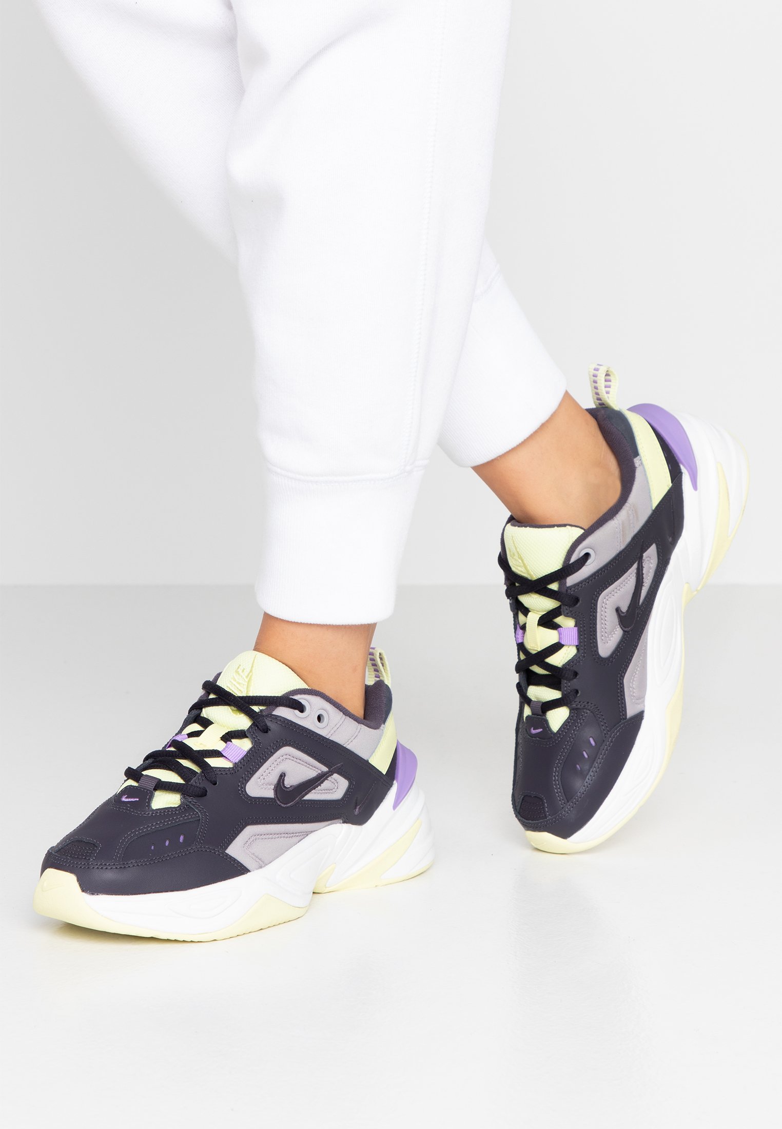 zalando nike tekno