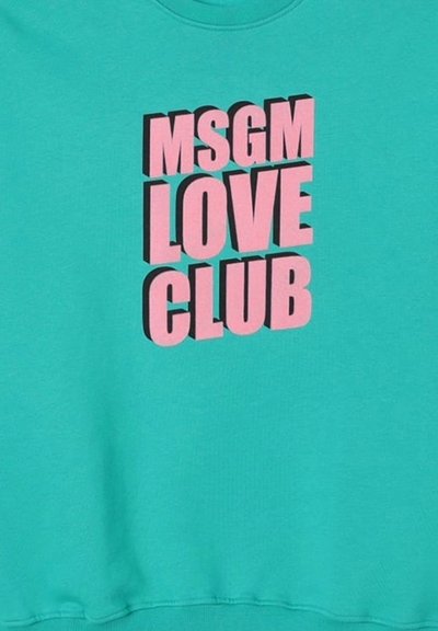 Felpa turchese con collo a giro e orlo a coste. Presenta un audace testo in rosa e nero, impilato: "MSGM LOVE CLUB." Texture del tessuto morbida.