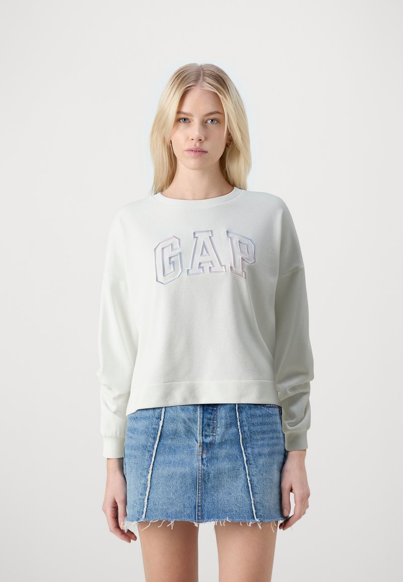 GAP FASHION LOGO - Ikdienas džemperis - off white
