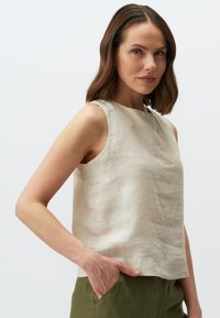 Jimmy Key ROUND NECK SLEEVELESS  - Bluse - taş