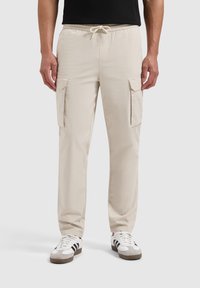Pure Path REGULAR FIT - Cargobroek - sand