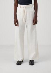 DAY Birger et Mikkelsen TERRI SOLID - Bukse - cloud cream