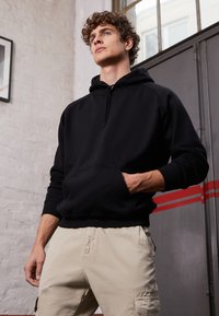 Urban Classics - BLANK HOODY - Mikina s kapucí - black Miniatura obrázku 1