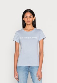 Calvin Klein Jeans INSTITUTIONAL LOGO 2 PACK - T-shirt estampada - bright white/silver sky