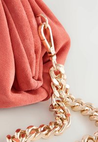 Next SNAP - Clutches - orange