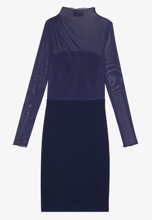 Robe bleu marine avec de longues manches transparentes, un bodice ajusté et une jupe foncée unie. Haut en maillage texturé avec un doux drapé.