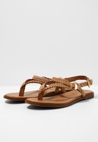 Inuovo Tåsandaler - light brown