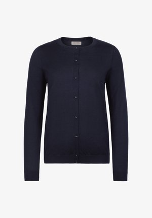 Marinblå cardigan i mjukt, lättviktigt tyg. Har rund halsringning, långa ärmar och knäppning fram.