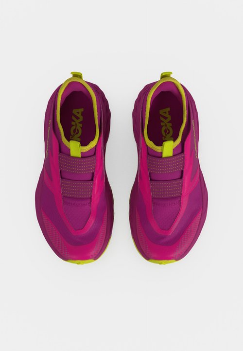 Hoka Speedgoat 7 - Fuchsia / Fuchsia — photo 5