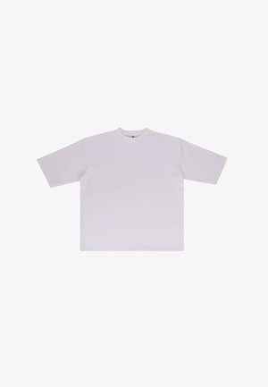 T-shirt blanc à manches courtes en coton, avec un col rond, coupe ample, et sans motifs ni graphiques visibles.