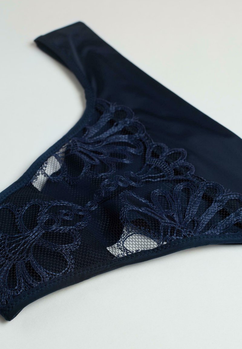 Damen BHs | Intimissimi String blau/royal - RA21280 Damen BHs | Intimissimi String blau/royal - RA21280