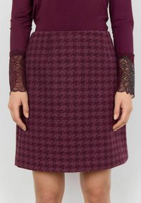 Soyaconcept SC-IRKA 1 - A-Linien-Rock - wine combi