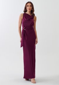 TUSSAH MAVIS  - Vestido largo - plum